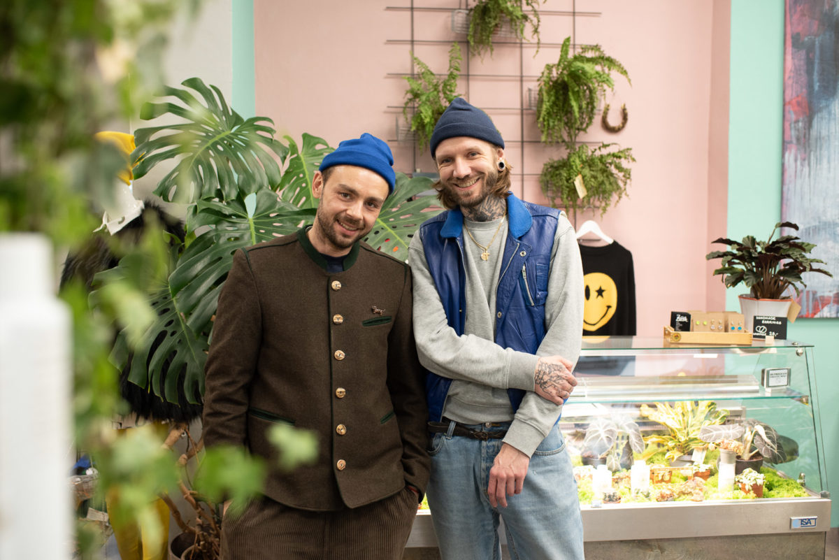 Zweimal_c_Monika-Schreiner_2022_01_22_DSC_6015-2-scaled